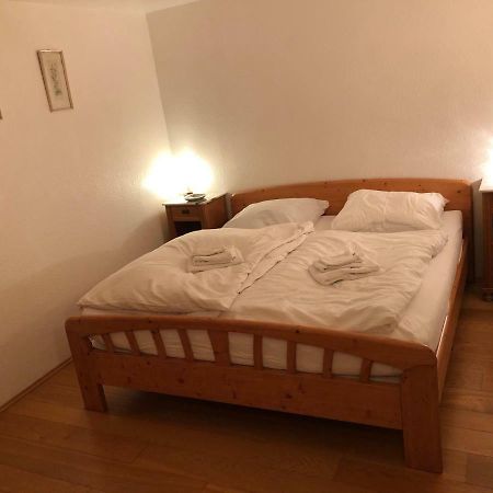 4-Zimmer Apartment Auf Resthof Halver Bagian luar foto