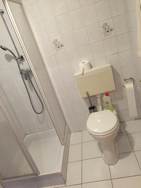 4-Zimmer Apartment Auf Resthof Halver Bagian luar foto