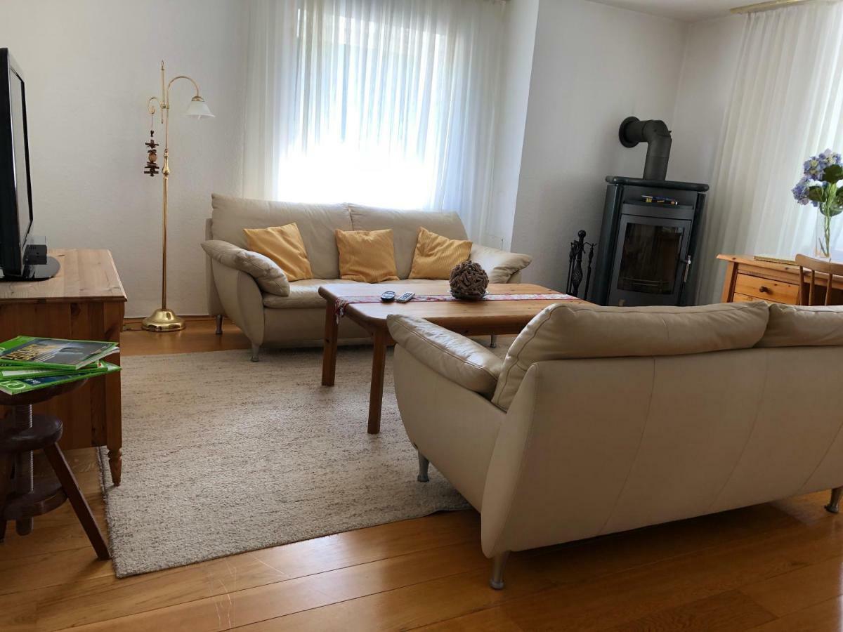 4-Zimmer Apartment Auf Resthof Halver Bagian luar foto