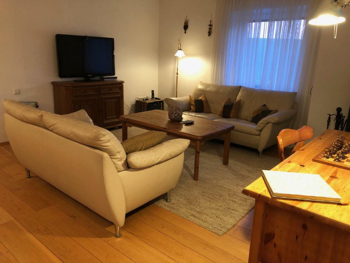 4-Zimmer Apartment Auf Resthof Halver Bagian luar foto