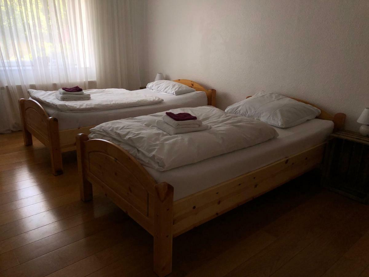 4-Zimmer Apartment Auf Resthof Halver Bagian luar foto